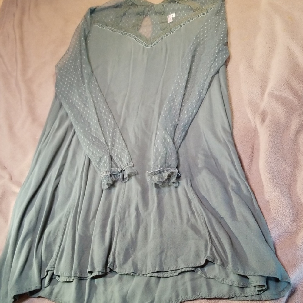 Womens size L lightweight summer dress